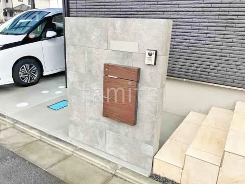 モダン門柱 壁タイル貼り タカショー セラレバンテ 宅配ボックス ユニソン ヴィコDB100