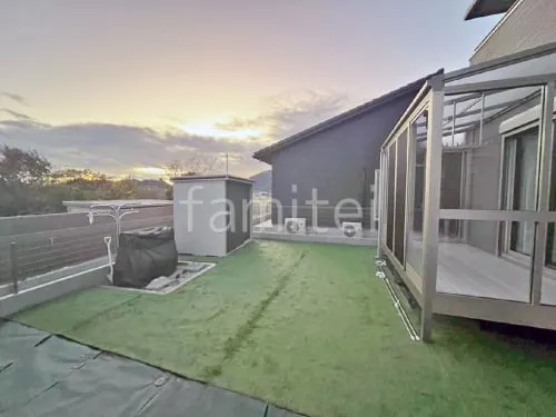 人工芝 施主支給