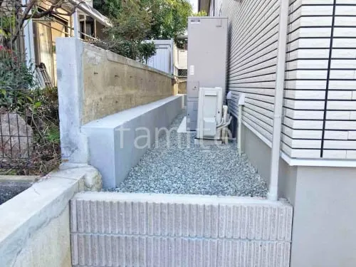 犬走り 防犯砂利敷き バラス砕石 防草シート加工