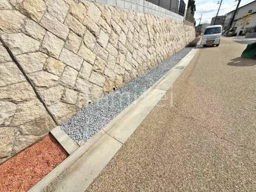 防犯砂利敷き バラス砕石 防草シート加工