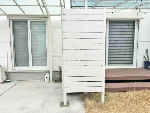 本体色 ミルキーホワイト