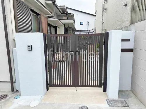 塗り壁門柱 タカショー ジョリパット塗装 玄関門扉 三協アルミ レジリアT2型 両開き