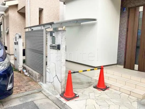 アルミ形材 フェンス YKKAP シンプレオYL1型 横ルーバー 2段支柱 目隠し サイクルポート 自転車バイク屋根 YKKAP アリュース アール屋根