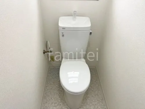 タンク式トイレ  LIXIL アメージュ 便器（フチレス） 