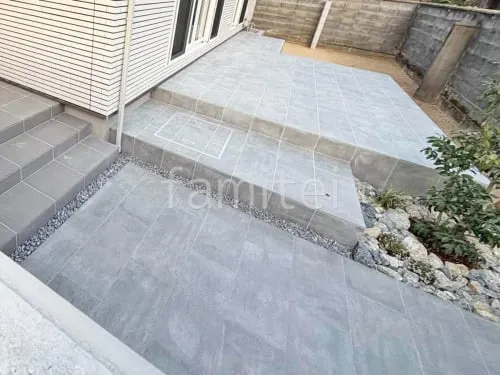 玄関アプローチ 床タイル貼り タカショー セラレバンテ