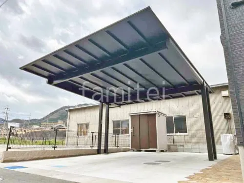 本体色 カームブラック 屋根色 ブラックマット