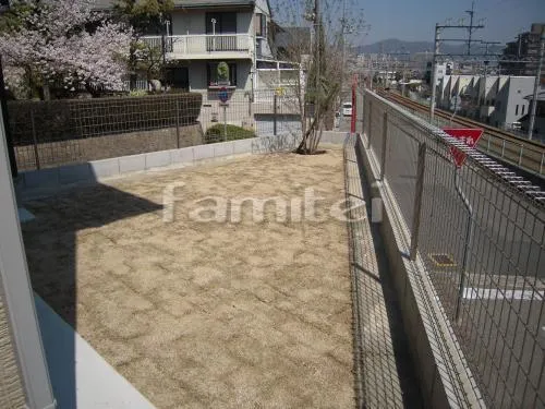 宝塚市　庭リフォーム　芝生張りとシンボルツリー