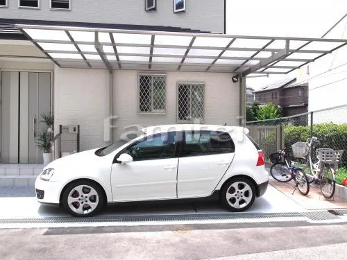 寝屋川市　新築外構　車庫コンクリート