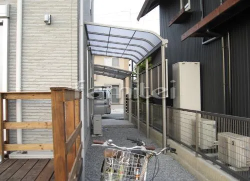 野洲市　自転車屋根 レギュラーテラス屋根１階 目隠しパネル