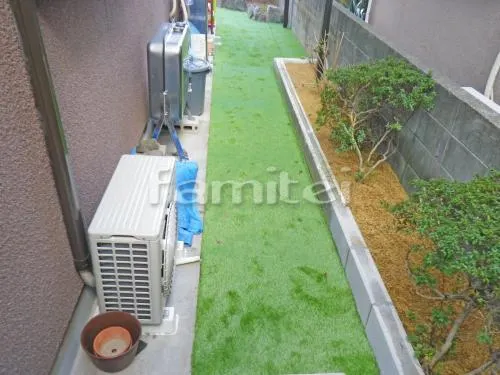 和歌山市 お庭リフォーム工事 本物そっくり人工芝 防草シート加工 ピンコロ石花壇 雨除け屋根 洗濯干し屋根 犬走り カーポート
