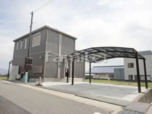 和歌山市 外構工事 玄関アプローチ 床土間コンクリート 化粧砂利目地 機能門柱 門柱灯エントランスライト 郵便受け ガレージまわり 駐車場屋根 土間コンクリート 洗濯干し屋根