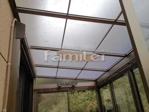 堺市南区 エクステリア工事 ガーデンルーム フラットサンルーム Ｆ型フラット屋根 網戸 壁付け竿掛け サンルーム上部 室内灯照明
