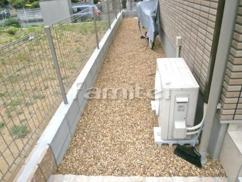 橿原市 外構工事 玄関まわり 門柱 植栽 花壇 照明 表札 ポスト アプローチ 角柱 ガレージまわり 駐車場屋根 土間コンクリート 生垣 境界フェンス塀 犬走り 防犯砂利敷き