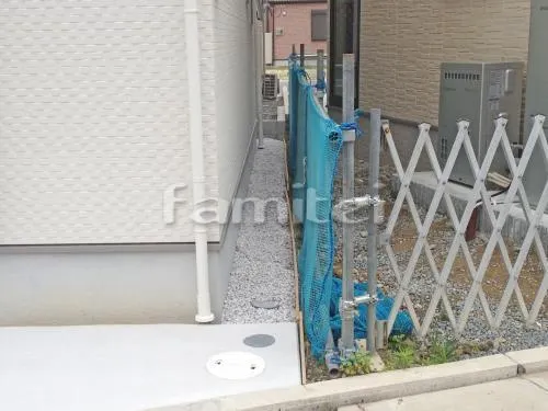 堺市東区 エクステリア工事 機能門柱 LIXILリクシル ファンクションユニット アクシィ1型 14-08 TOEXトエックス 駐車場ガレージ床 土間コンクリート 犬走り 防犯砂利敷き バラス砕石
