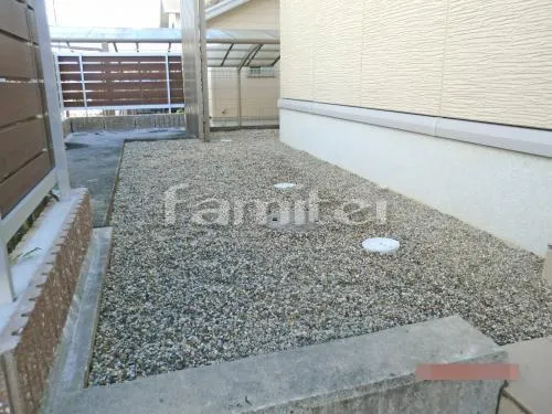 川辺郡猪名川町 リフォーム外構工事 リフォームモダン 高台オープン外構 玄関まわり 門柱 植栽 ガレージまわり 駐車場屋根 土間コンクリート 目隠しフェンス塀 犬走り