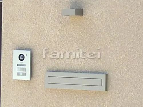 箕面市 外構工事 新築ハイクラス クローズ外構 玄関まわり ポスト 門扉 アプローチ 電動車庫シャッターゲート 駐車場ガレージ床 土間コンクリート 目隠しフェンス塀 タイルデッキ
