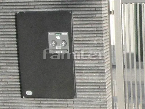 大阪狭山市 外構工事 新築セミクローズ外構 門袖 壁タイル貼り はるかべくん 細割ボーダー 玄関門扉 プレスタ2型 門柱灯エントランスライト照明 LMJ-3型 郵便受けポスト エクスポストS-1型 宅配ボックス コンボ ピンコロ石積み花壇 駐車場ガレージ床 土間コンクリート