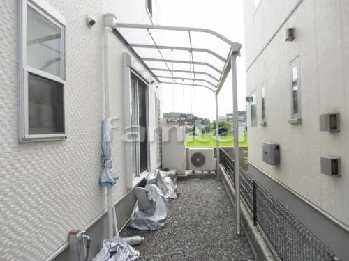 和歌山市 エクステリア工事 洗濯干し屋根 レギュラーテラス屋根 1階用 R型アール屋根 物干し