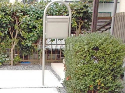 堺市南区 リフォーム外構工事 リフォーム和モダン オープン外構 玄関まわり 門柱 植栽 花壇 アプローチ 照明 ポスト 土留め化粧ブロック 目隠しフェンス塀 洗濯干し屋根 タイルデッキ