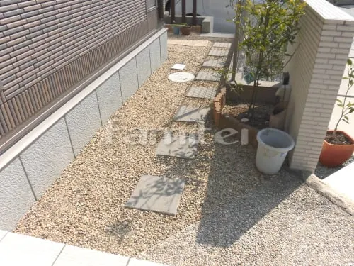 西宮市 リフォーム庭園工事 木製調ガーデンルーム LIXILリクシル ココマ オープンテラス腰壁タイプ F型フラット屋根 壁タイル貼り INAXイナックス セラヴィオ(セラビオ)S CSS-1 タイルデッキ ライムアレーナ300角 LN-12 レンガ花壇 立水栓 スプレスタンド カーポート ネスカF 防犯砂利 防草シート加工