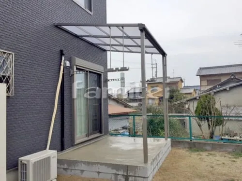 橿原市 エクステリア工事 雨除け屋根 LIXILリクシル スピーネ 1階用 F型フラット屋根 物干し 自転車バイク屋根 プライスポートミニ 駐輪場屋根 サイクルポート R型アール屋根 タイルデッキ INAXイナックス グレイスランド300角 LIXILリクシル