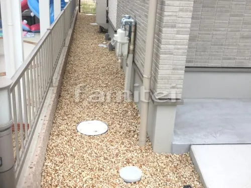守山市 外構工事 新築ナチュラル オープン外構 玄関まわり 門柱 花壇 アプローチ 目隠しフェンス 土間コンクリート ウッドデッキ