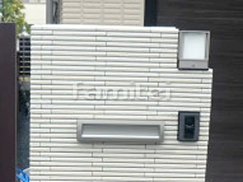 茨木市 新築シンプル オープン外構 玄関まわり 門柱 アプローチ サイクルポート 目隠しフェンス塀 ウッドデッキ テラス屋根