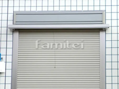 堺市西区 エクステリア工事 木製調目隠しフェンス塀 格子ウッド プランパーツ アルミ角材 木目調ウォール 角柱 日除け LIXILリクシル スタイルシェード 収納棚 YKKAP レイナポートグラン