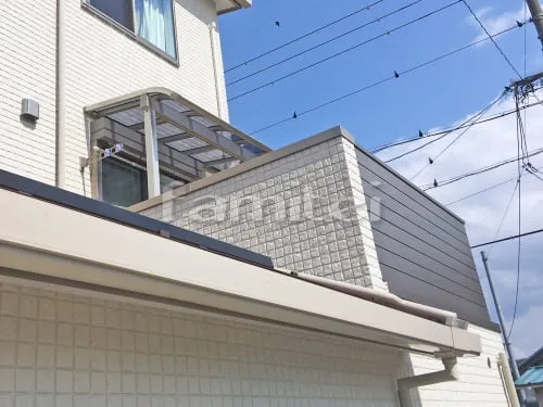 愛知郡愛荘町 エクステリア工事 ベランダ屋根 YKKAP ヴェクターテラス屋根(ベクター) 2階用 積雪50cm対応 R型アール屋根