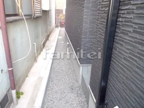 高石市 新築オープン外構 土間コンクリート 目隠しフェンス ベランダ屋根 砂利