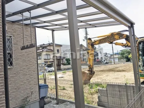 香芝市 エクステリア工事 雨除け屋根 LIXILリクシル スピーネ 1階用 F型フラット屋根 物干し 特殊加工 はね出し