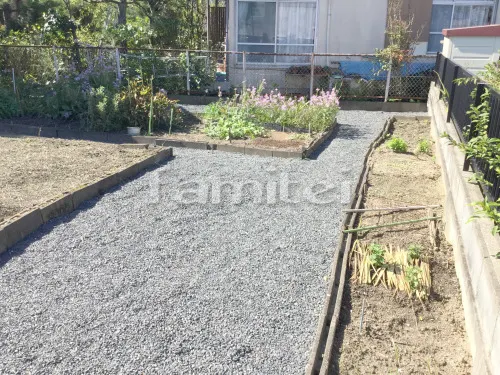 守山市 リフォーム庭園工事 アプローチリフォーム 床石貼り 乱形石 石英岩 お庭 防犯砂利敷き バラス砕石 防草シート加工
