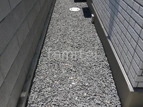 海南市 新築ベーシック オープン外構　機能門柱 カーポート YKKAP エフルージュEX テラス屋根 バラス砕石 化粧ブロック