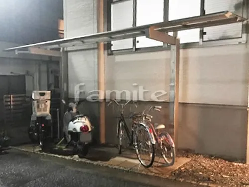 明石市 エクステリア工事 自転車バイク屋根 三協アルミ ニューマイリッシュ F型フラット屋根 前下がり 逆勾配 サイクルポート 駐輪場屋根