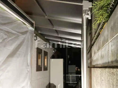 大津市 エクステリア工事 雨除け屋根 YKKAP ソラリアテラス屋根 1階用 F型フラット屋根