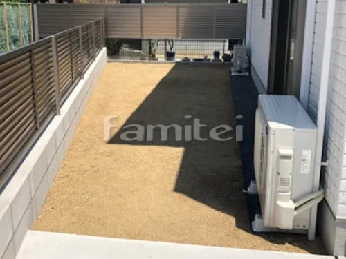 大阪市 新築シンプル セミクローズ外構 門柱 カーポート2台用 門扉 防犯砂利