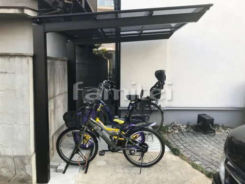 和歌山市 リフォーム部分工事 自転車バイク屋根 LIXILリクシル ネスカF 駐輪場屋根 サイクルポート F型フラット屋根 屋根材 ポリカーボネート クリアブルー 土間コンクリート 伸縮目地