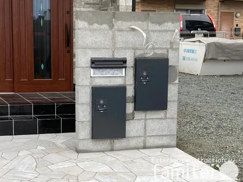 姫路市 リフォームシンプル クローズ外構 宅配クボックス Panasonicパナソニック コンボ ミドルタイプ 右開き