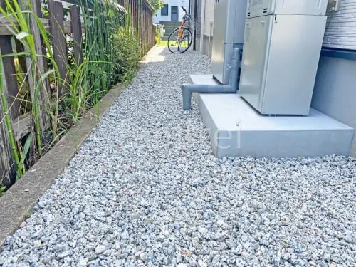 奈良市 新築シンプル セミクローズ外構