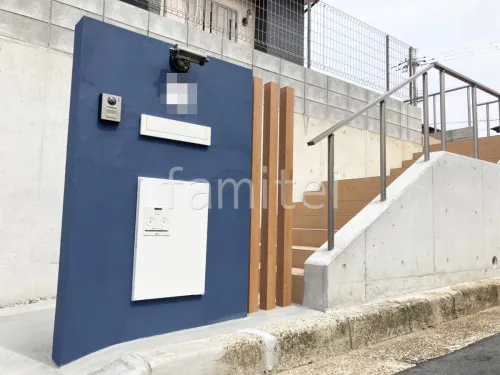 高槻市 新築シンプル セミクローズ外構