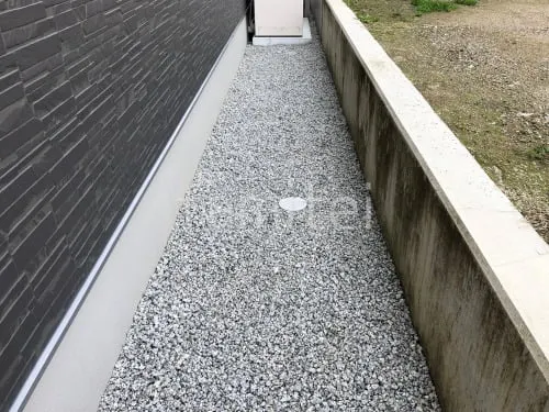 斑鳩町 新築シンプル セミクローズ外構