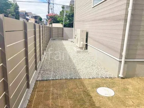 川西市 新築シンプル セミクローズ外構