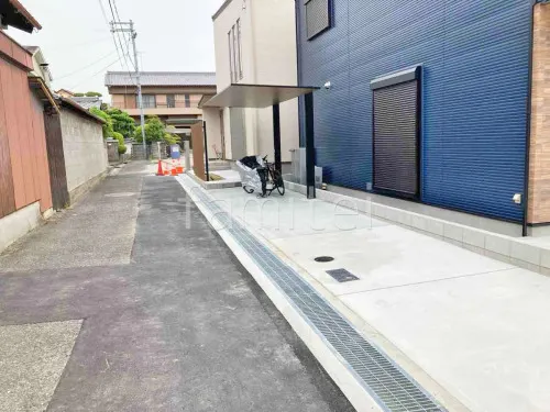 箕面市 新築シンプルオープン外構