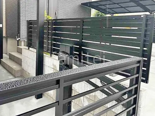 河内長野市 新築シンプル セミクローズ外構