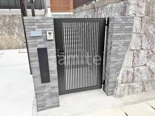 大津市 新築シンプル クローズ外構