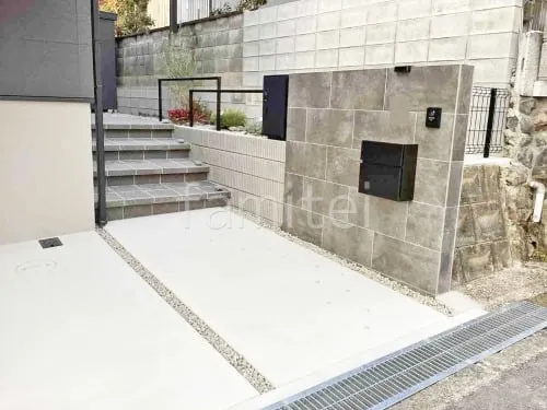 三郷町 新築シンプル オープン外構