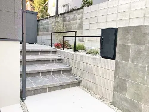 三郷町 新築シンプル オープン外構