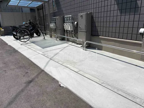 大阪市 新築ベーシック セミクローズ外構