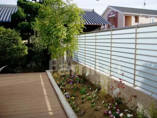 エクステリア　目隠しフェンス：サニーブリーズ　プレリオＲ９型