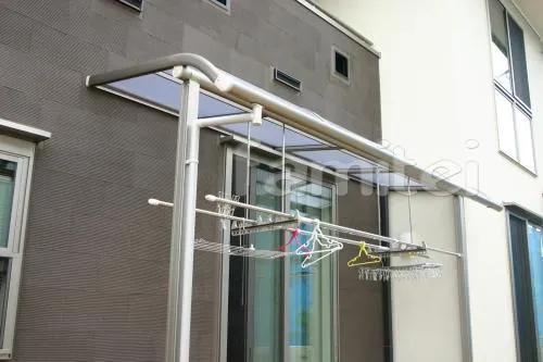 三田市 新築オープン外構工事　ウッドデッキ　ベランダ屋根　シンボルツリー